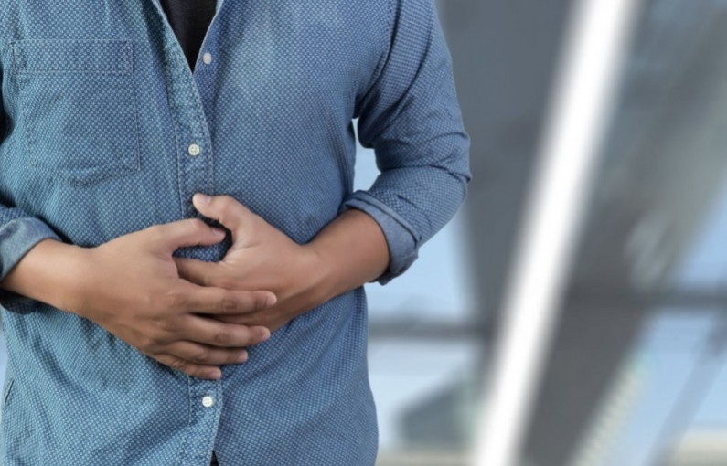 O que é a gastrite? Quais são suas causas, sintomas e tratamentos?